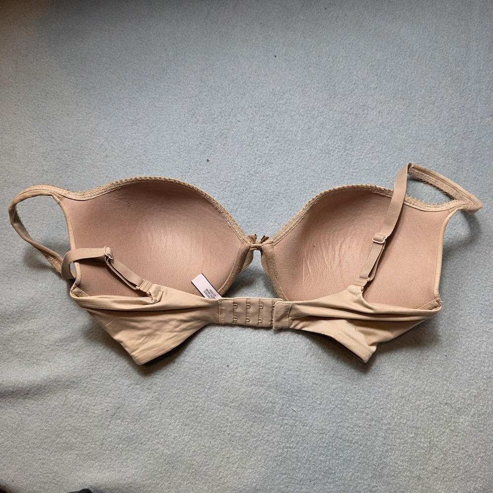 Victoria's Secret Bra Womens 32DDD Beige Push Up Underwire T-Shirt Adjustable - Picture 2 of 4